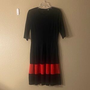 Elegant Black and Red Women's Dress
Oxiuly Fashion